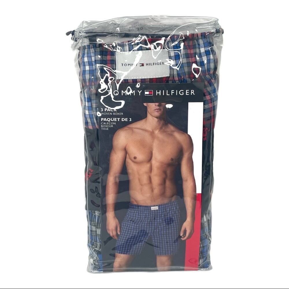Tommy Hilfiger 3 Pack of Boxers Red Blue Size Small 28-30